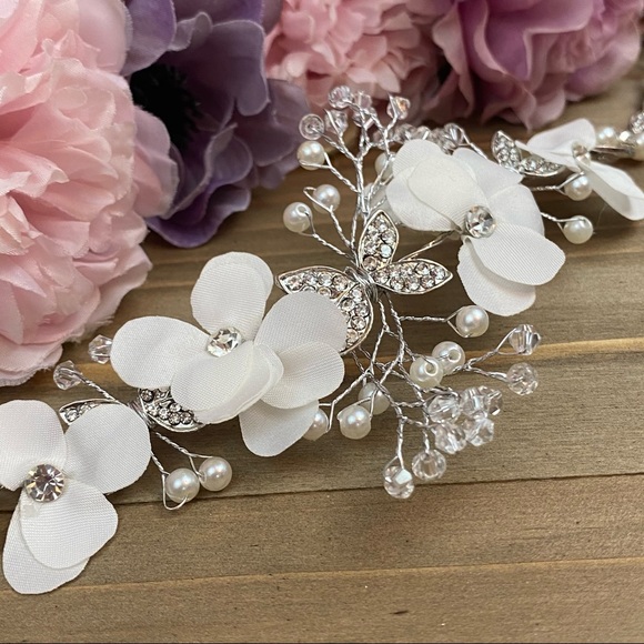 Crystal Pearl Flower Vine Tiara Headdress - Picture 8 of 16